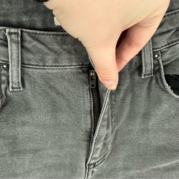 We The Free For Free People Grey Floral Embroidered Girlfriend Jeans Size 28 - Picture 16 of 16